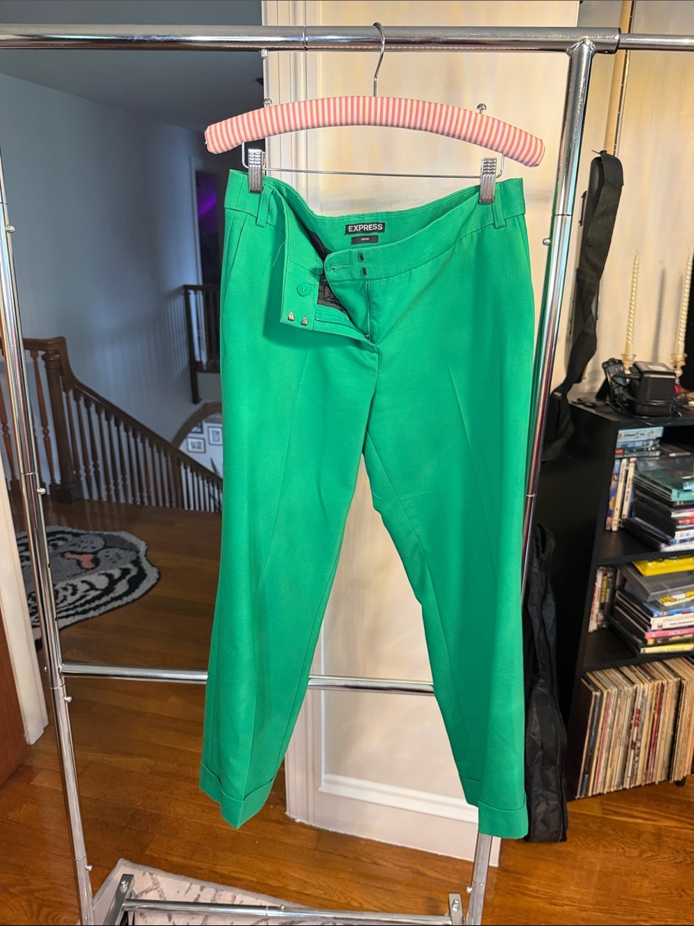 Express Women’s Emerald Green Cropped Tailored Pants